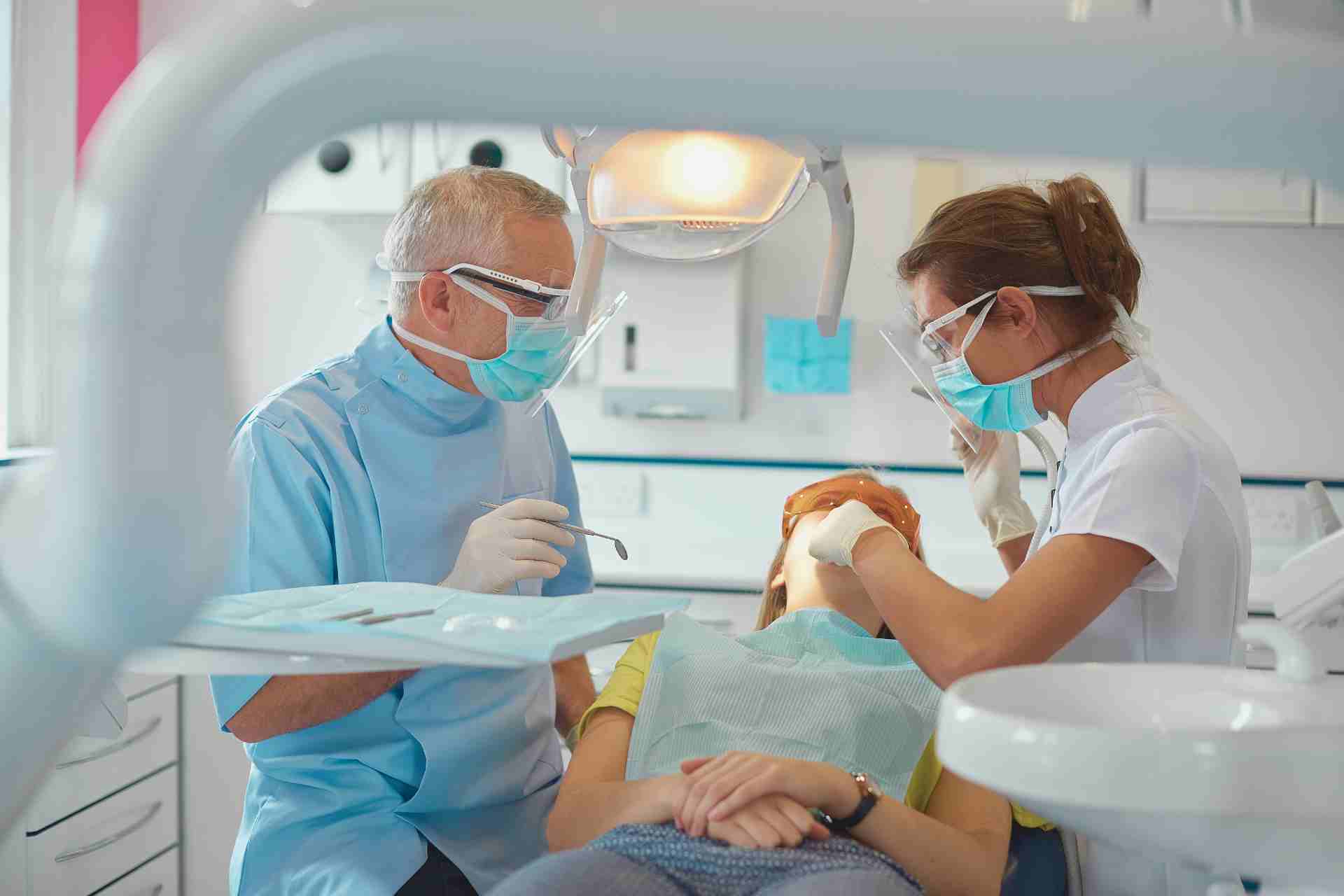 Dentist in Cave Junction, OR